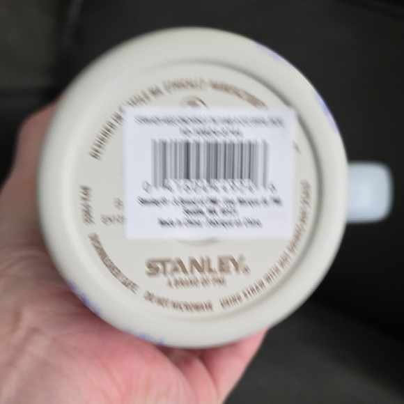 Stanley 40 Oz Cream Floral Insulated Mug - Picture 4 of 5
